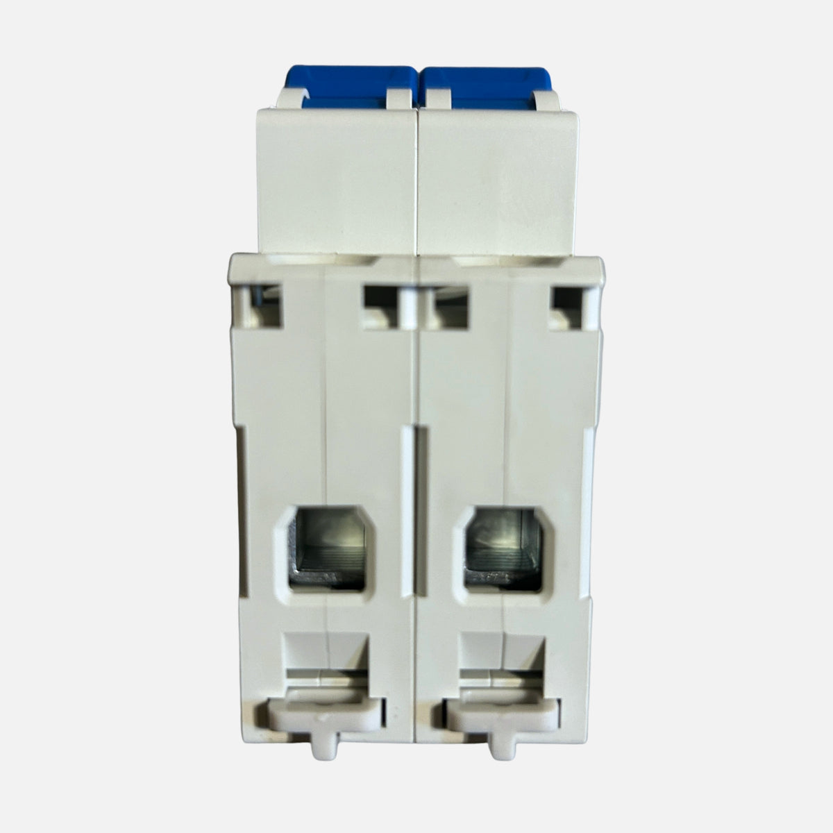 Bornes de conexión del automático bipolar Lexo 2x25A en riel DIN