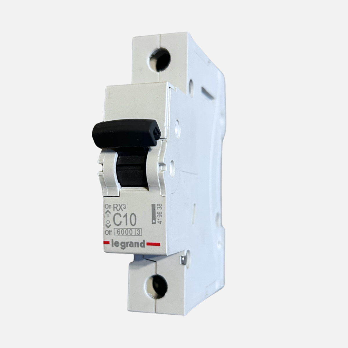 Interruptor automático Legrand RX3 C10 10A 1P vista frontal